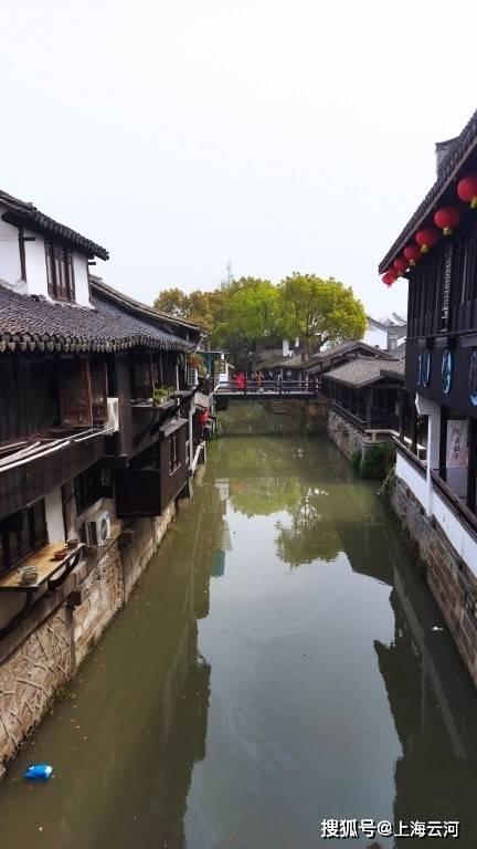 探索吉鹿力问答社区，解锁怎样与小女孩谈早恋问题？的奇妙世界！